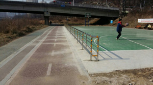 석수2동 럭키아파트 동네체육시설 사진